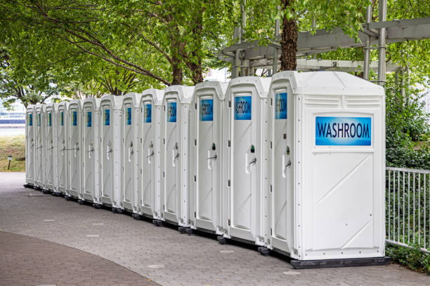 Best Porta potty rental near me  in Upper Grand Lagoon, FL